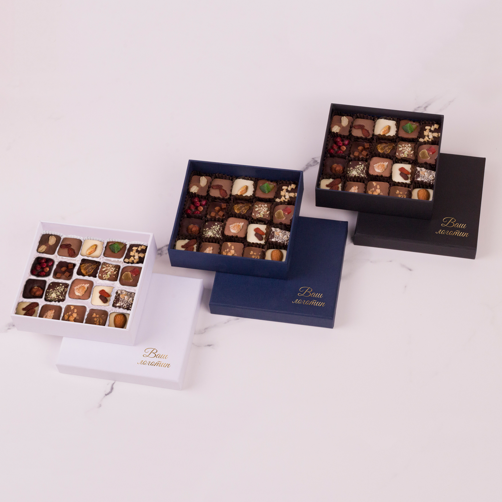 картинка Ассорти квадратных конфет 20 шт от магазина Тринитарио